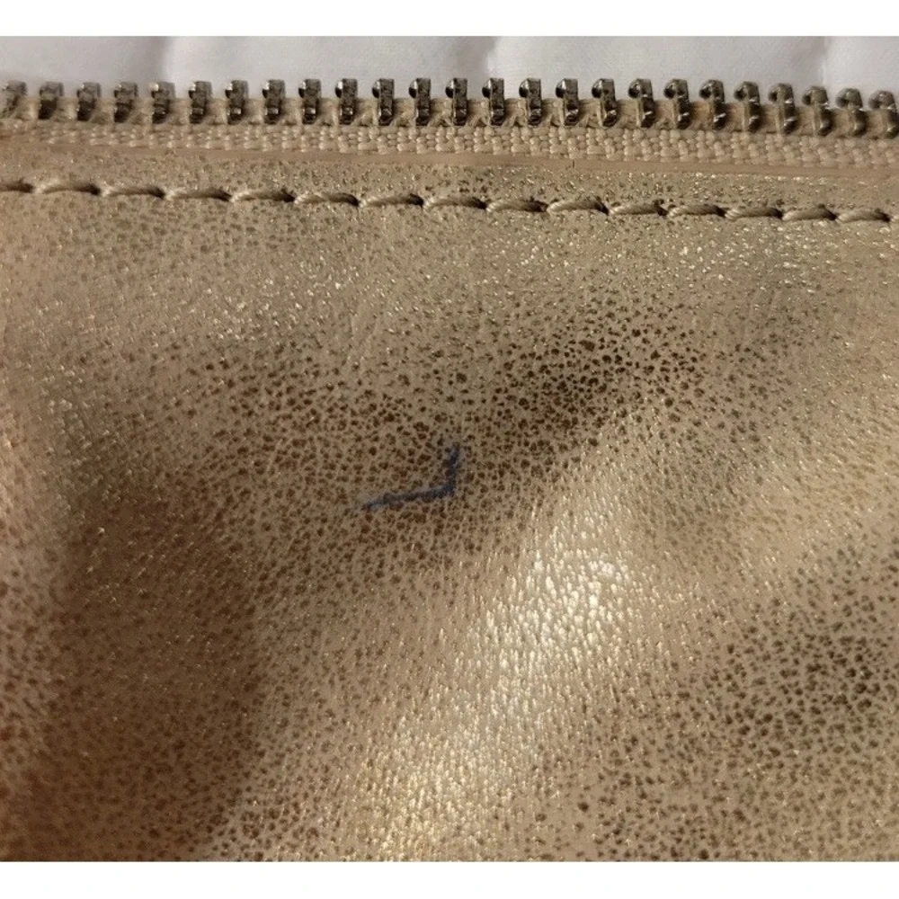 Enzo Angiolini Champagne Gold Hobo Shoulder Bag Chain Strap Classy Sophisticated
